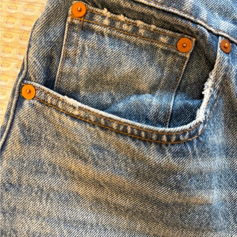 Madewell Slim Demi-Boot Jeans size 28 Raw Hem Distressed - Picture 4 of 16